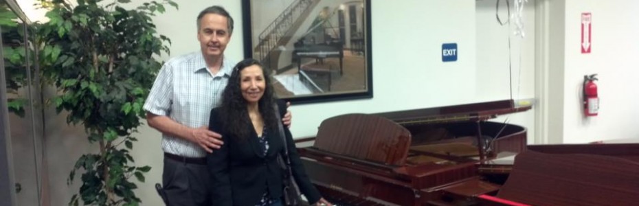 Wozny Family at Piano Megastore